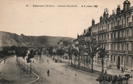 Valence - Avenue Gambetta, Livraison Voiture à Cheval - Carte B.F. Paris N° 26 - Valence