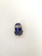 Pin Federazione Italiana Pallavolo - P751 - Volleybal