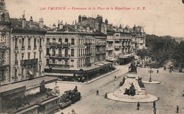 Valence - Panorama De La Place De La République, Train - Carte E.R. N° 126 - Valence