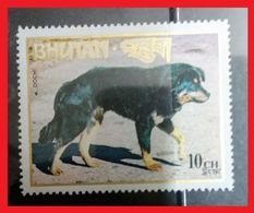 110. BHUTAN (10CH) 1973 STAMP DOGS . MNH - Bhutan