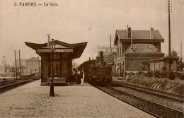 Vanves * La Gare * Train Locomotive * Ligne Chemin De Fer Hauts De Seine - Vanves