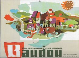 Plaque Publicitaire Carton BAUDOU Bottes,brodequins,tennis VUE DU VILLAGE Des EGLISOTTES (Gironde)    23 X 29.5 Cm - Paperboard Signs