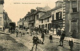 Breteuil * Rue Raoul Levavasseur  * Café Du Siècle * épicerie Mercerie DELAVOIPIERE - Breteuil