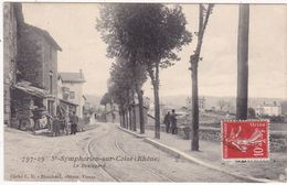 Rhône : SAINT-SYMPHORIEN-sur-COISE :  Le Boulevard : Belle Animation - Menuiserie - Métiers - Saint-Symphorien-sur-Coise