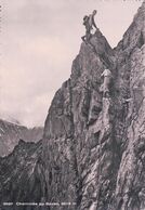 Alpinisme, Alpinistes Au Zinalrothorn, La Cheminéeau Besso (2697) 10x15 - Bergsteigen