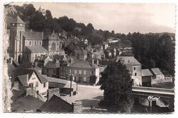 Chailland , Eglise , Place De La Mairie - Chailland