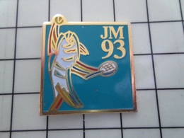 1520 Pin's Pins / Beau Et Rare / THEME : SPORTS / JEUX MEDITERRANEENS 93 TENNIS POISSON TENNISMAN - Tennis