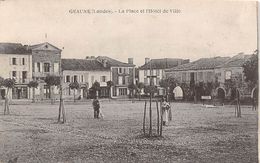 Geaune        40       La Place Et L'Hôtel De Ville         (voir Scan) - Other & Unclassified