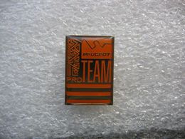 Pin's Peugeot Team PRO - Peugeot