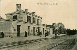 Blain * La Gare * Train Locomotive * Ligne Chemin De Fer Loire Inférieure - Blain