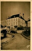 Neuvic D'ussel * Hôtel Bellevue * M.ALESSO Propriétaire * Vue De L'hôtel * Cpa Pub - Other & Unclassified