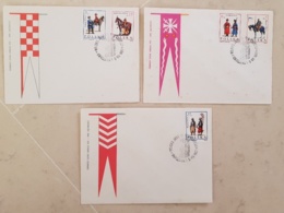 POLOGNE Chevaux, Cheval, Hippisme, Horse, Caballo  Cavaliers, FDC,  3 Enveloppes 1er Jour . Serie Complete 1983 - Horses