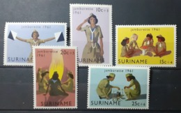 Amérique > Surinam  N° 358/362** - Surinam