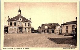 32 - RISCLE -- Place De La Mairie - Riscle