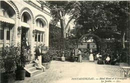 Fontainebleau * Hôtel MORET Et D'armagnac * Le Jardin - Fontainebleau