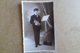 CARTE PHOTO - Musicien Homme Pas D'indication Sur Le Photographe - Année 1934 ( Photo, Musicien ) - Musique