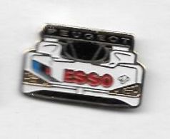 Pin's  EAF  Automobile  PEUGEOT  905   Avec  Marque  Carburant  ESSO - Peugeot