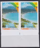2010.613 CUBA MNH 2010 IMPERFORATED PROOF PAIR 20c TURISMO TOURISM GUANTANAMO BEACH. - Imperforates, Proofs & Errors