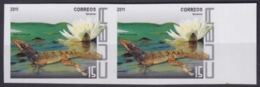 2011.437 CUBA MNH 2011 IMPERFORATED PROOF PAIR 15c LAGARTO LIZARD WATER FLOWER FLORES. - Non Dentelés, épreuves & Variétés