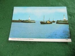 VINTAGE UK ENGLAND SUFFOLK: Lowestoft Trawlers Entering Harbour Tint 1970 Fishing - Lowestoft