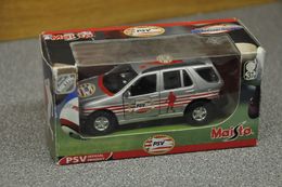 Maisto Mercedes PSV Eindhoven Scale 1:43 - Maisto