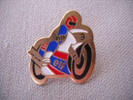 1823 Pin's Pins   MOTO ELF - Brandstoffen