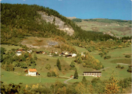 Clugin Bei Andeer Mit Dem Schamserberg (6877) * 26. 8. 1985 - Andeer