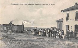 Mimizan Plage       40       La Gare. Arrivée D'un Train           (voir Scan) - Mimizan Plage