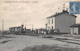 Mimizan Plage       40         Intérieur De  La Gare. . Train           (voir Scan) - Mimizan Plage