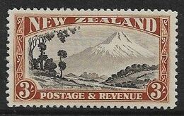 NEW ZEALAND 1941 3s SG 590b  PERF 12½ "CAPTAIN COQK" VARIETY VERY LIGHTLY MOUNTED MINT Cat £80 - Ungebraucht