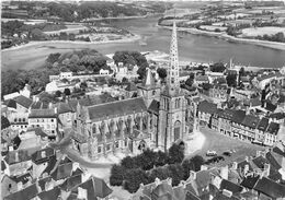 22-TREGUIER- L'EGLISE VUE DU CIEL - Tréguier