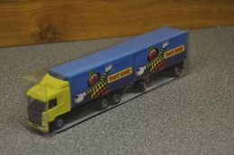 Bart Smit Speelgoed Volendam-tilburg Scale 1:87 Scania Combinatie - Trucks, Buses & Construction