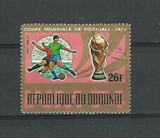 1974 N° 320  AÉRIENS COUPE DU MONDE FOOTBALL   RÉPUBLIQUE DU BURUNDI  26F  OBLITÉRÉ DOS CHARNIÈRES - Afrika Cup