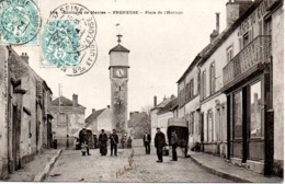 FRENEUSE  PLACE DE L'HORLOGE - Freneuse