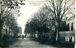 N°2129 R -cpa Challans -le Boulevard Du Midi Et La Gendarmerie- - Challans