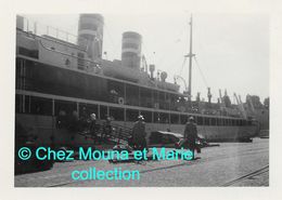 STOCKOLM DEPART DU BATEAU LE BORE JUILLET 1956 - PHOTO 9.5*7 CM - Barcos