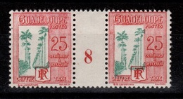 Guadeloupe - Taxe YV 31 En Paire Millesime 8 , N** Gomme Coloniale , Pli Vertical Sur Un Timbre - Timbres-taxe