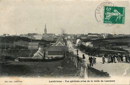 Landivisiau * Vue Générale Prise De La Route De Lesneven - Landivisiau
