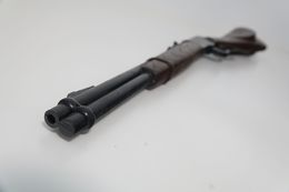 Vintage TOY GUN :  THE RANCH RIFLE BIG SOUND JOHNY WEST BY MARX - L=105cm - 1960s - Keywords : Cap - Cork - Pistol - Sammlerwaffen