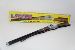 Vintage TOY GUN : LAREDO BY ROMANELLI - Art 1173 - Made In Italy L=76cm - 1970s - Keywords : Cap - Cork - Pistol - Sammlerwaffen