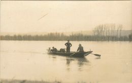 Chasse Ou Chasse à Courre * Carte Photo * Chasseurs Et Chiens Dans Une Barque - Chasse