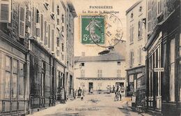 Panissières          42       Rue De La République     (voir Scan) - Autres & Non Classés