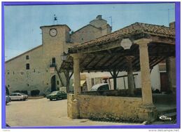 Carte Postale 47. Laroque-Timbaut  La Halle Et La Porte De L'Horloge  CX Citroën    Trés Beau Plan - Laroque Timbault