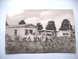 Nederland Holland Pays Bas Oosterhout Met Bungalows 't Haasje Bromfiets - Oosterhout