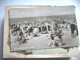 Nederland Holland Pays Bas Bloemendaal Met Mensen Op Het Strand - Bloemendaal