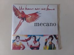 45 T  Mecano " Une Femme Avec Une Femme + Mujer Contra Mujer " - Otros - Canción Española