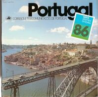 Portugal ** & Portugal And Portfolio All In Stamps  1986 (6866) - Boek Van Het Jaar