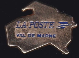 66193- Pin's .la Poste.PTT.Val De Marne. - Postes