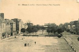 Dinan * Place Du Champ Et Place Duguesclin - Dinan