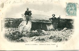 N°2536 R -cpa Bourg St Andéol -dolmen De Champ Vermeil- - Dolmen & Menhirs